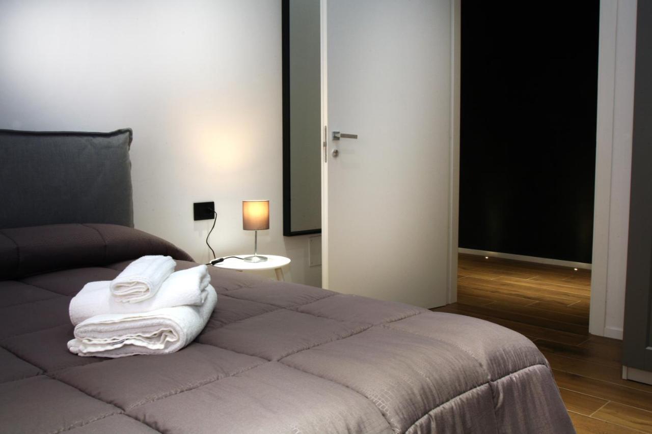 Business Home Via Isonzo B&B Foggia Buitenkant foto
